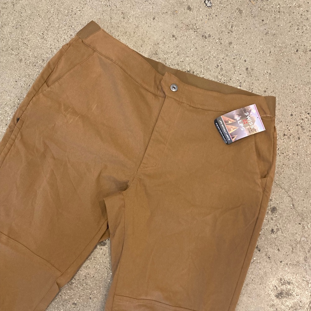 Swiss Alps Men’s Paramount Stretch Pants Desert Khaki Size 42